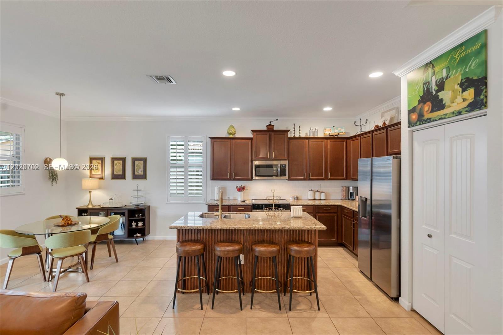 HEMINGWAY POINT - Residential