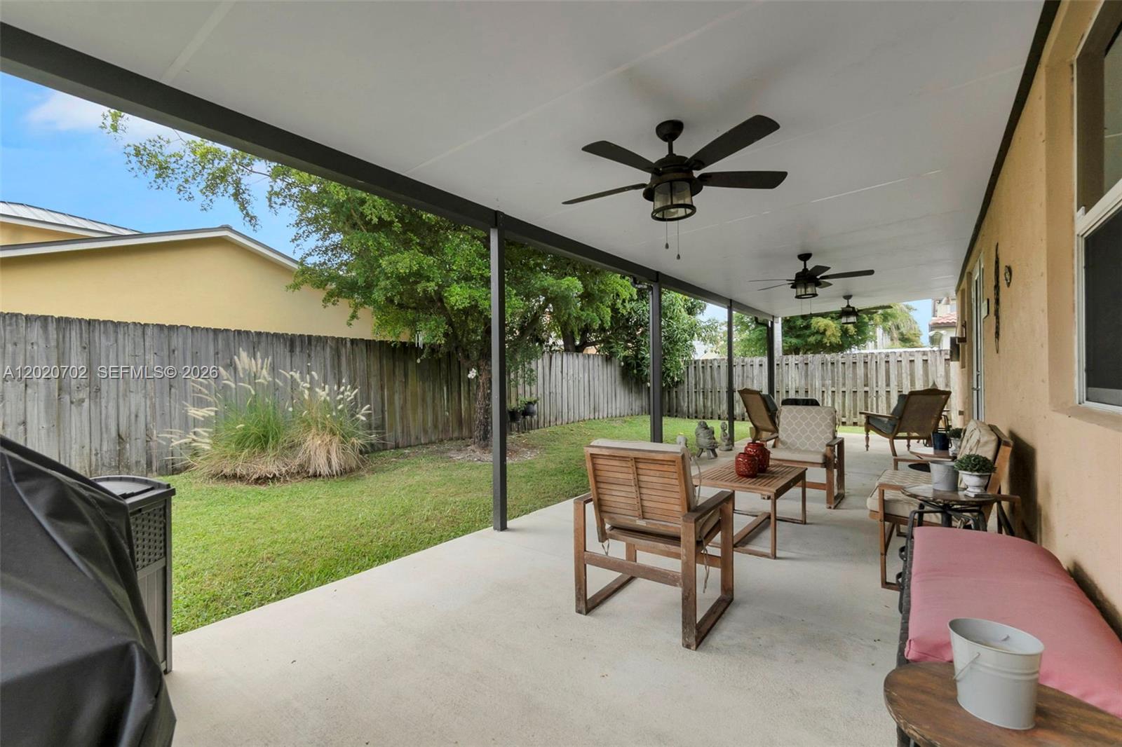 HEMINGWAY POINT - Residential