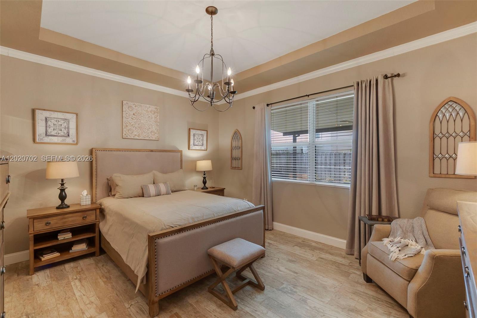 HEMINGWAY POINT - Residential