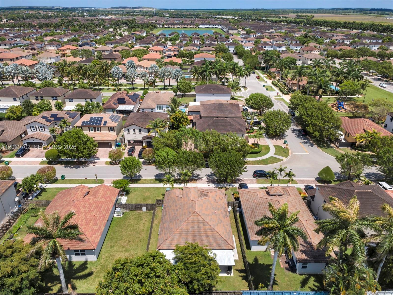HEMINGWAY POINT - Residential