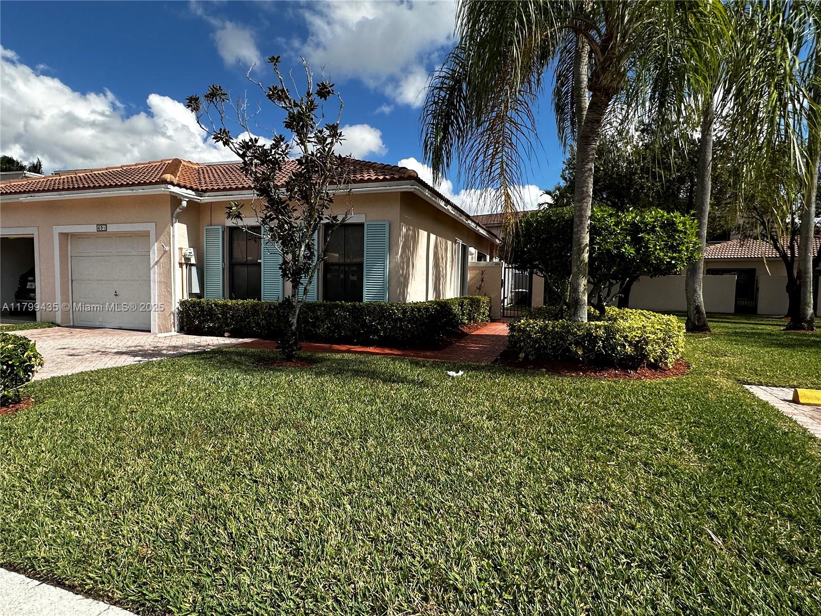 691 SW 158th Way
