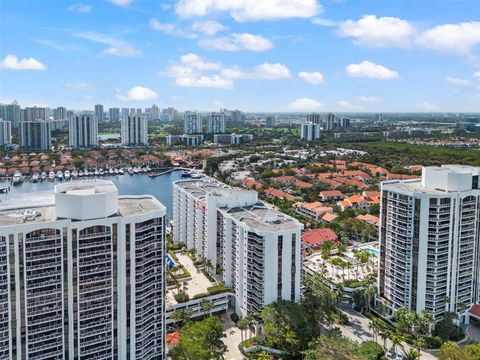 A home in Aventura