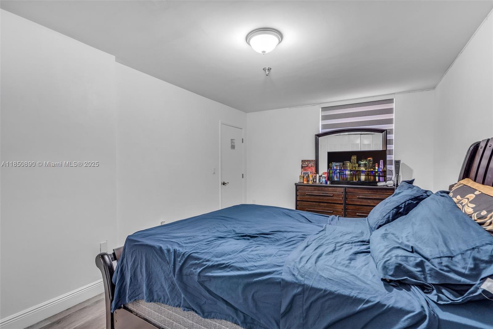 COCO WOOD CONDO - Residential