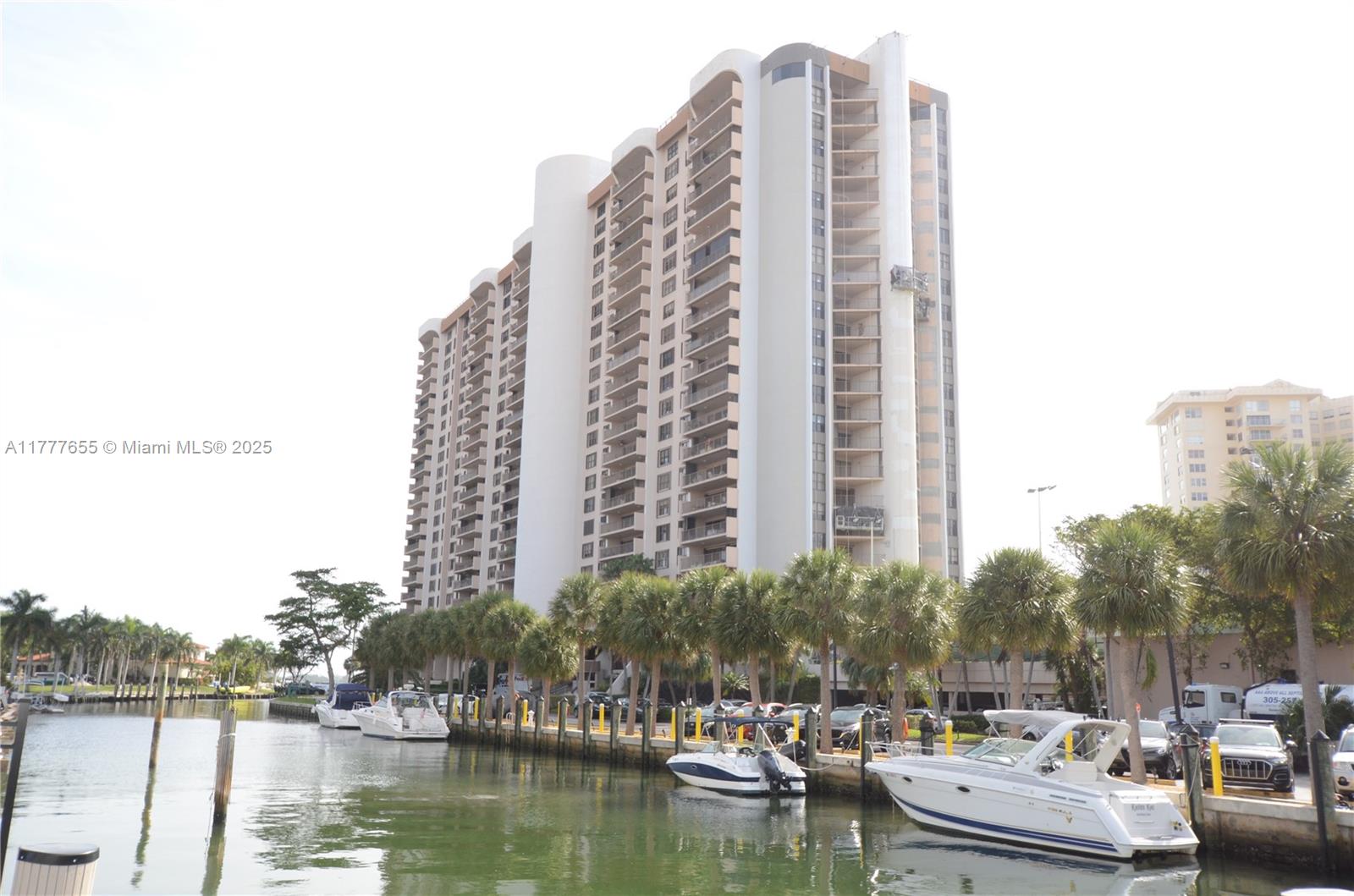 1800 NE 114th St 1903