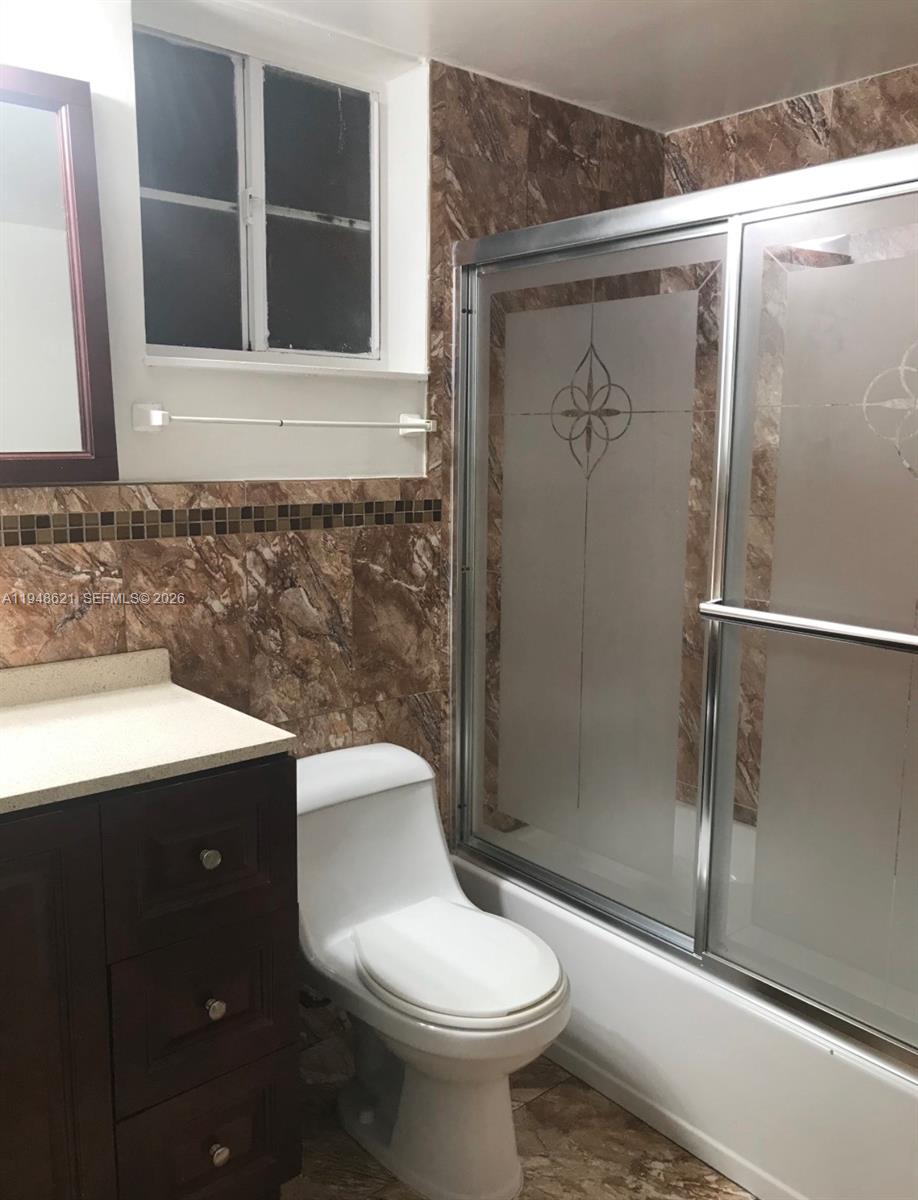 VILLA REAL CONDO NO 3 - Residential