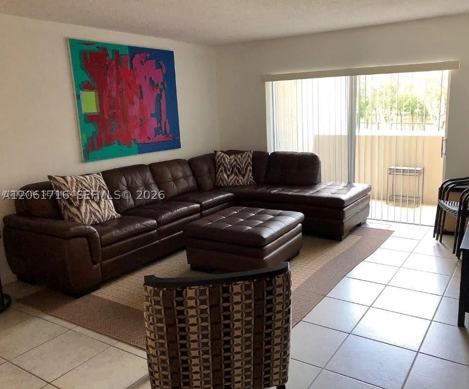 7705 SW 86th St B-211
