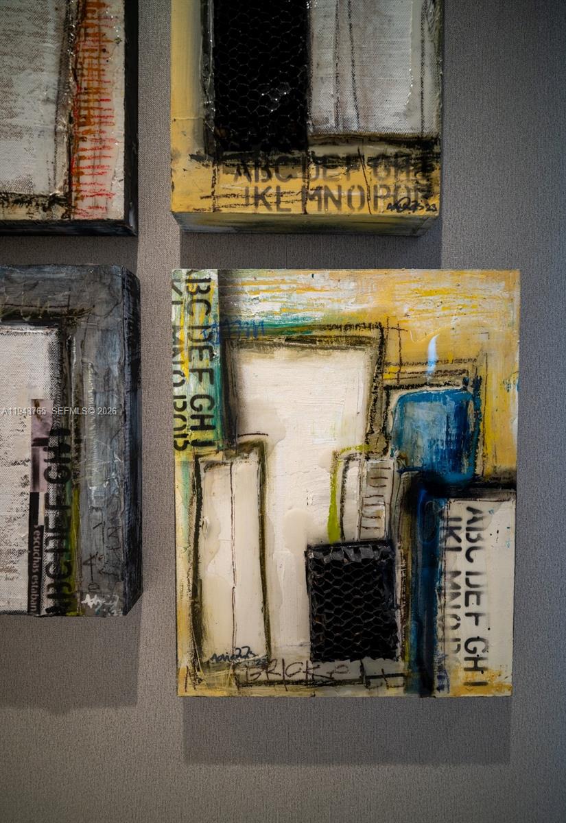 ASTON MARTIN RESIDENCES - Residential