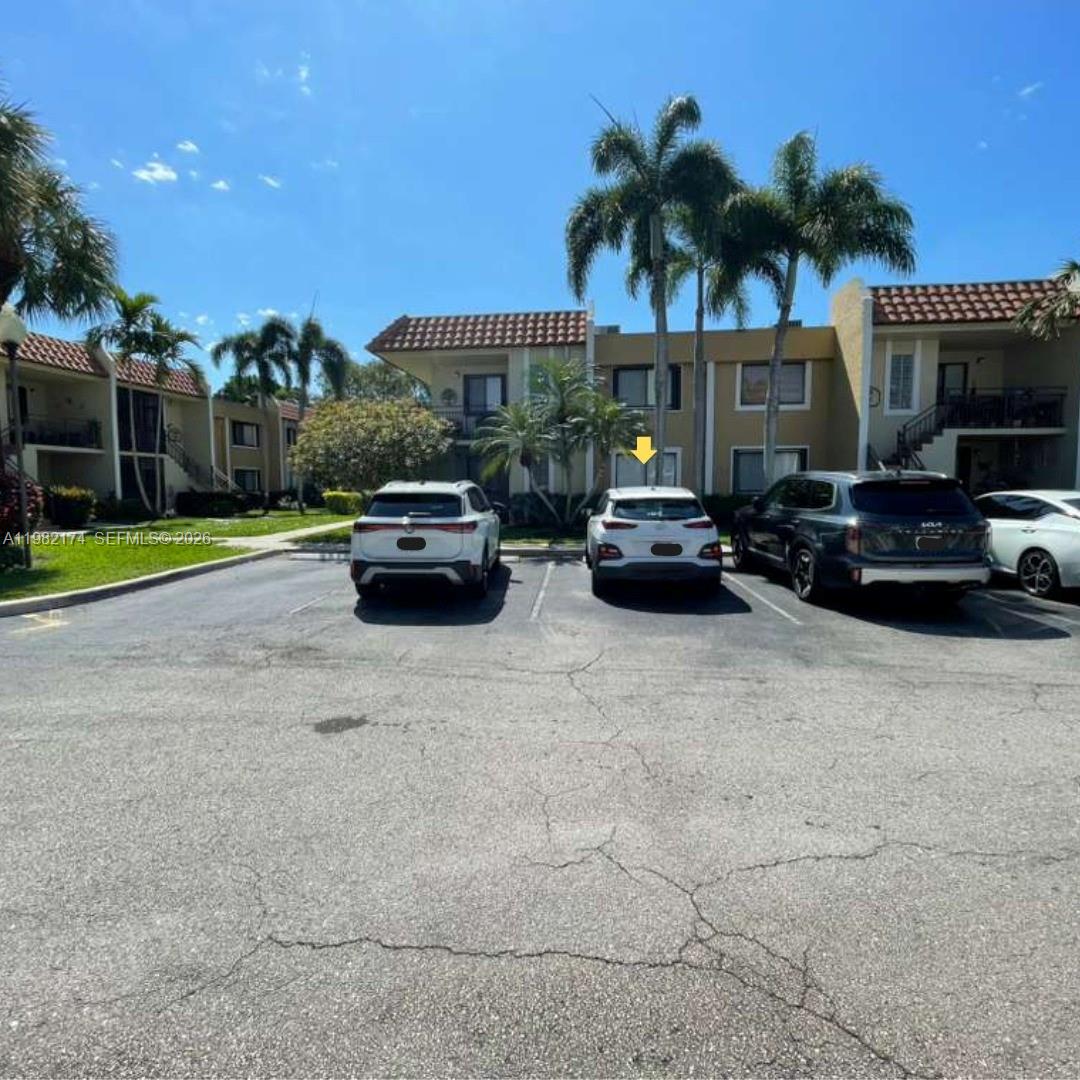 WESTON LAKES 21 INC CONDO - Residential Lease