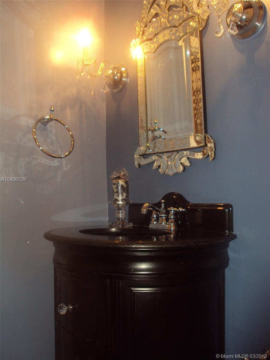 CORAL WAY VILLAGE SEC A P - Residential Lease