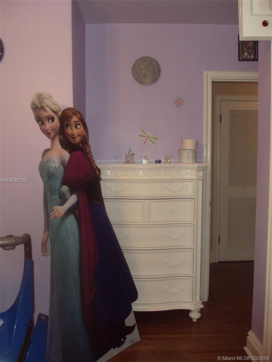 CORAL WAY VILLAGE SEC A P - Residential Lease