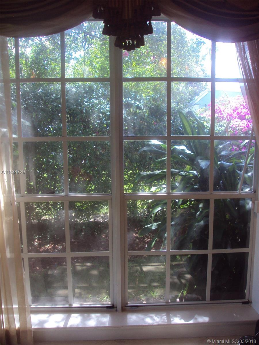 CORAL WAY VILLAGE SEC A P - Residential Lease