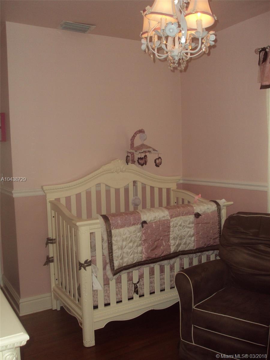 CORAL WAY VILLAGE SEC A P - Residential Lease