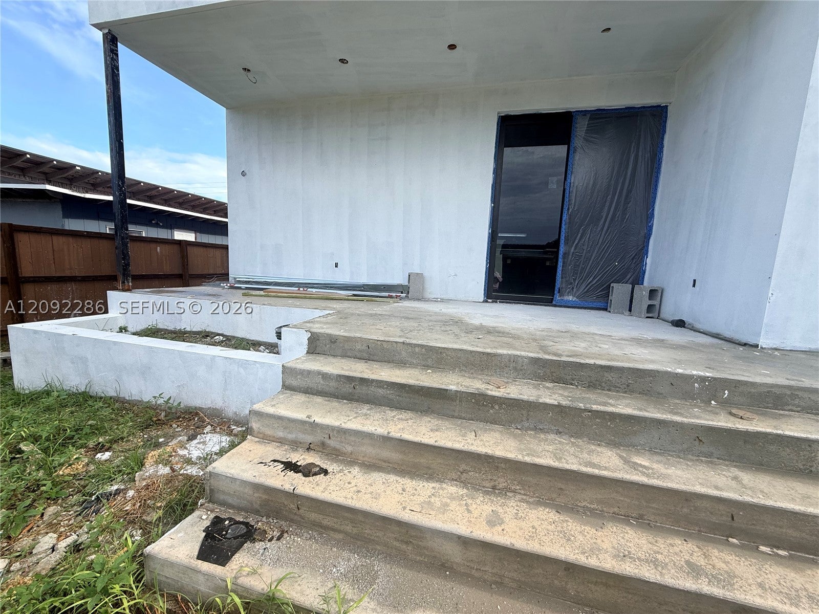 3075 NW 17th St