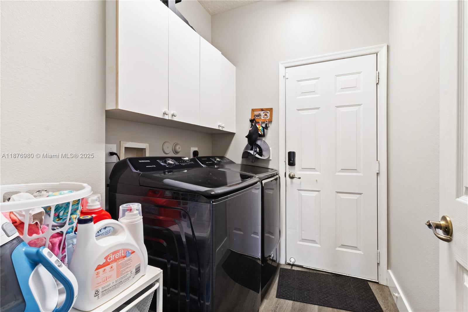 ORANGE GROVE EST - Residential