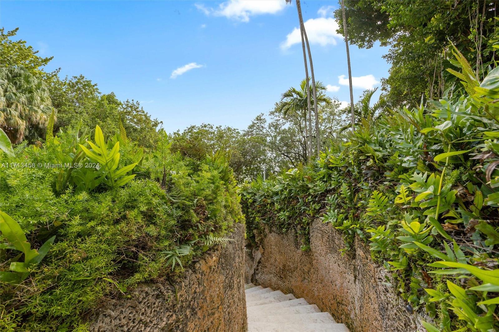 BRISTOL TOWER CONDO - Residential