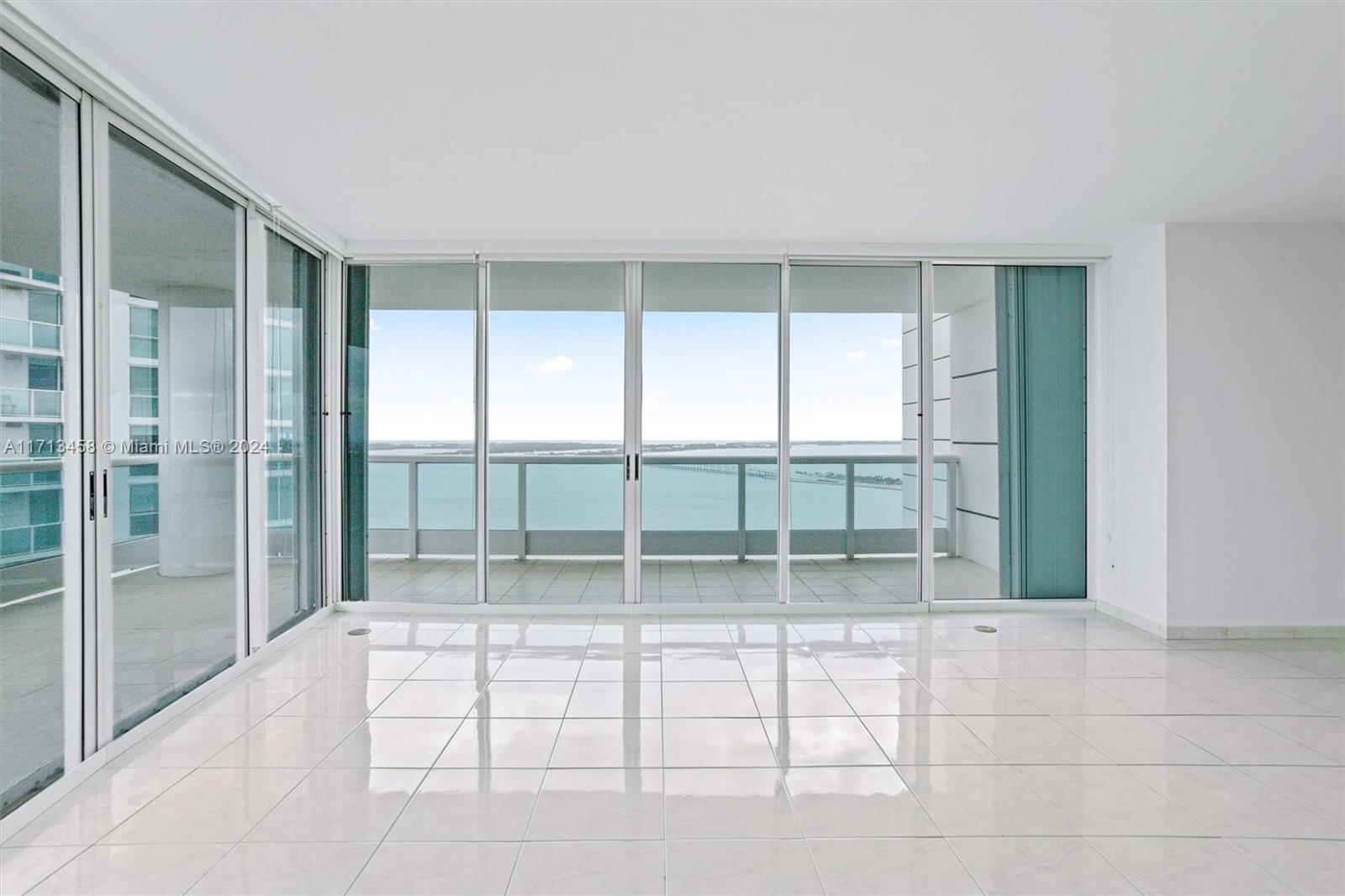 2127 Brickell Ave 2804