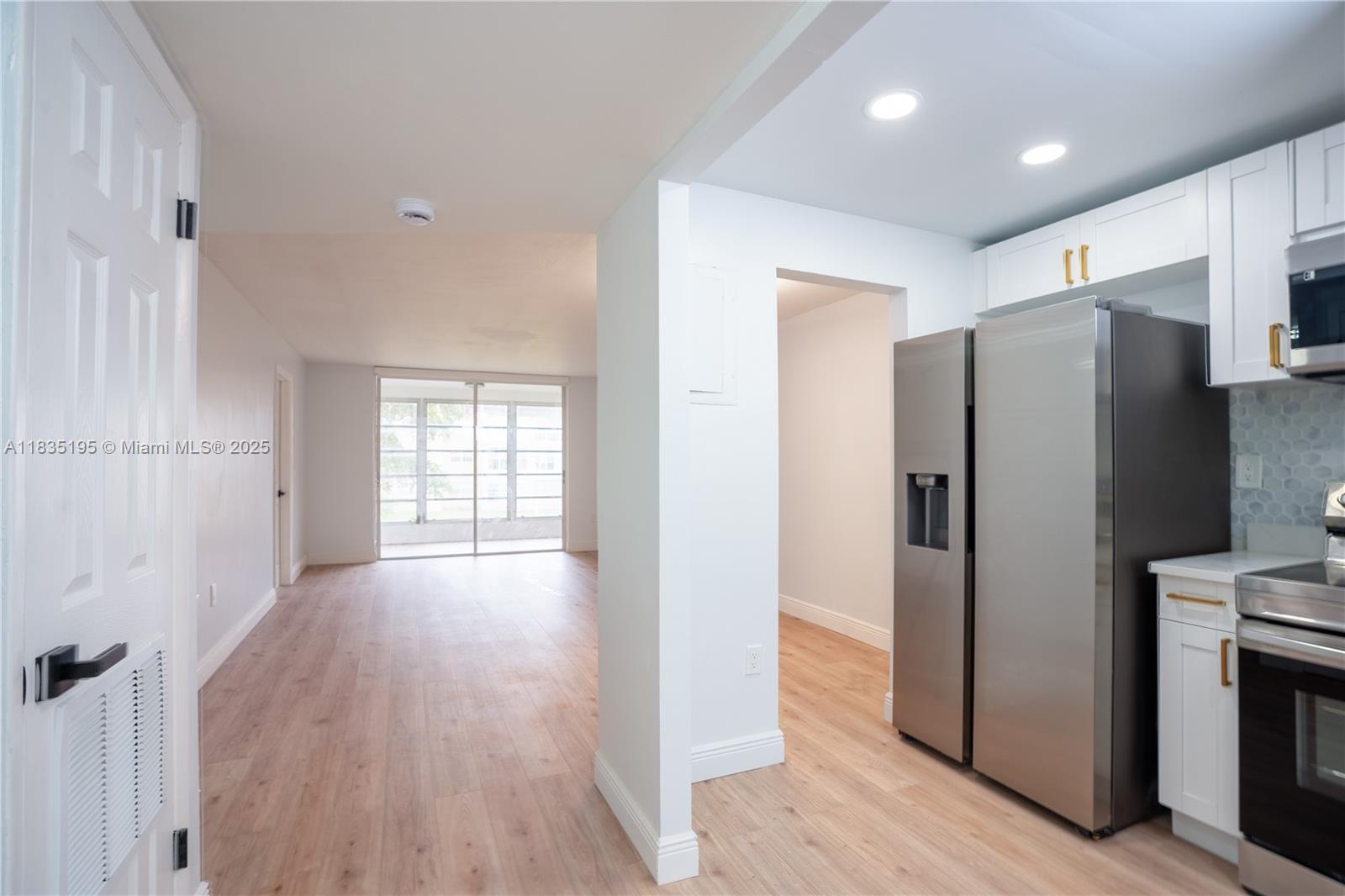 Gorgeous, Totally Remodeled 2 bedrooms - 2 bathrooms condo in highly sought after Sunrise Lakes!!
New custom made kitchen cabinets, quartz counter tops, new top of the line stainless steel appliances, new luxury vinyl water-proof laminated floors throughout & italian porcelain floors and walls in both bathrooms!! Very active adult community packed with state of the art amenities, including Indoor and Outdoors Pools, Jacuzzi, Sauna, Solarium, Tiki Bar, Fitness Center, Billiard Tables and Golf Course..!!! Location can not be better: Just 10 minutes from internationally renown Sawgrass Mills Mall, and a short ride to beautiful sunbathed Fort Lauderdale Beach, Downtown and Airport..!!! Enjoy the South Florida Life in Style!!!