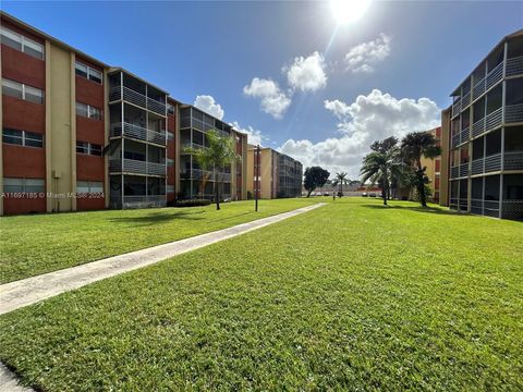 A home in Lauderdale Lakes