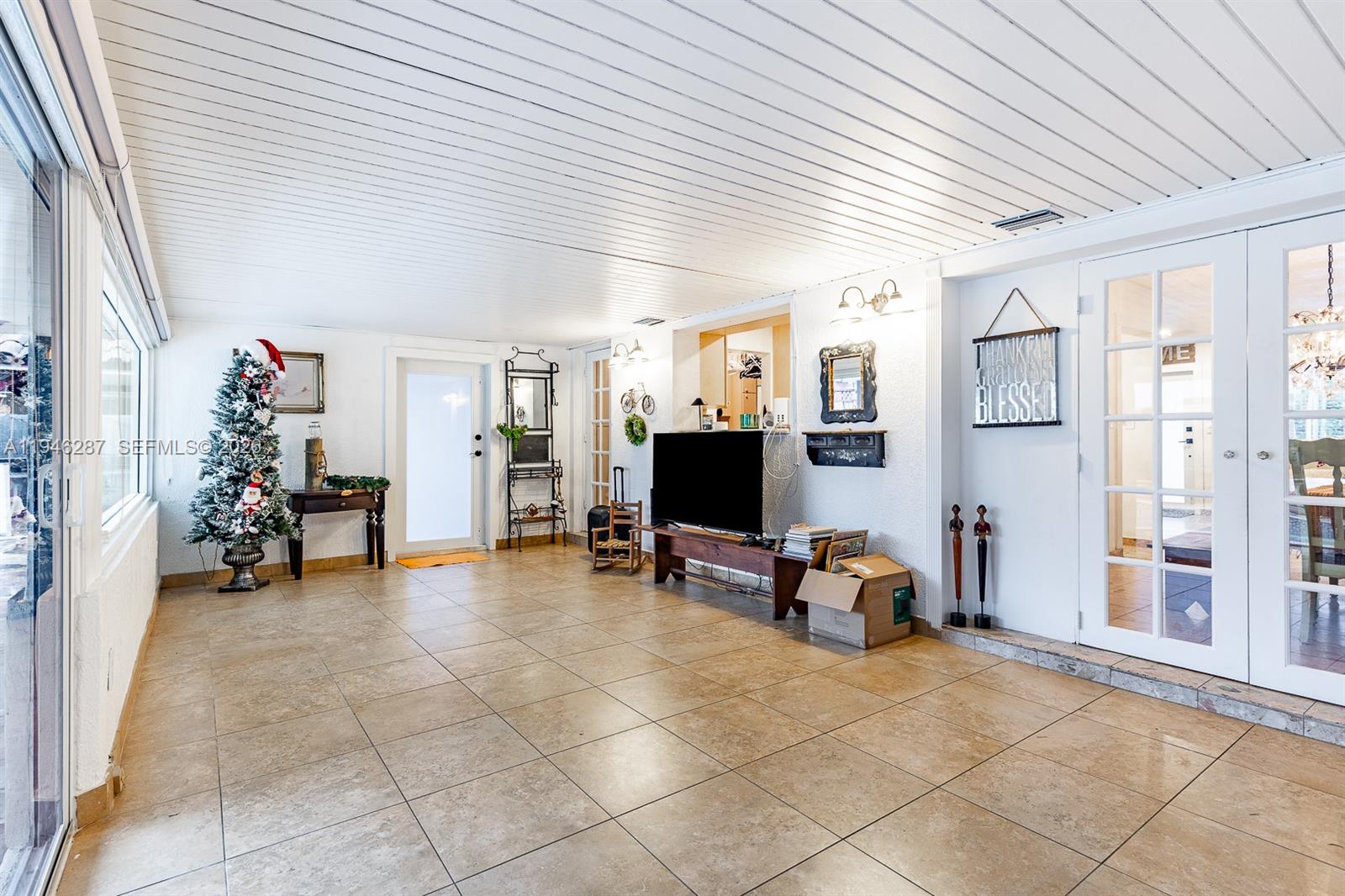 PALM LAKES SEC 1 - Residential