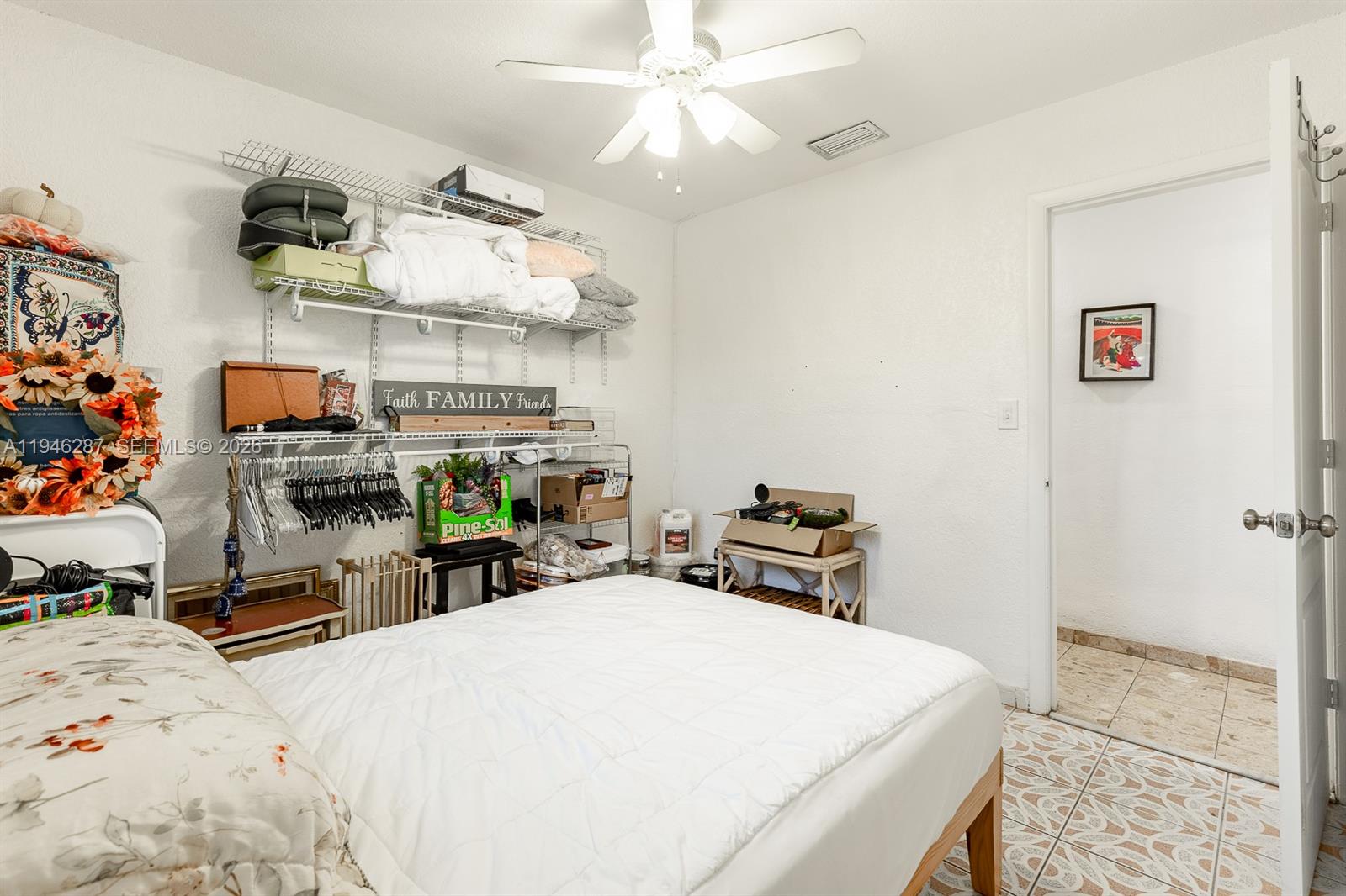 PALM LAKES SEC 1 - Residential