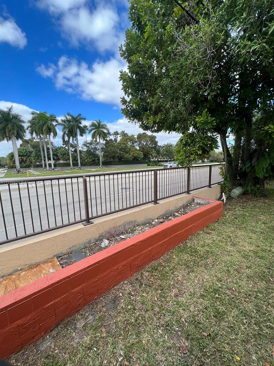 SUNSHINE CITY - Residential Lease