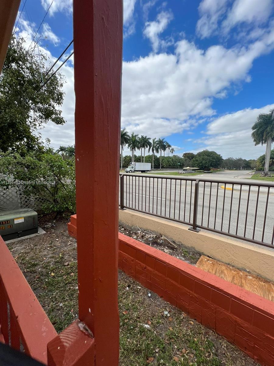 SUNSHINE CITY - Residential Lease