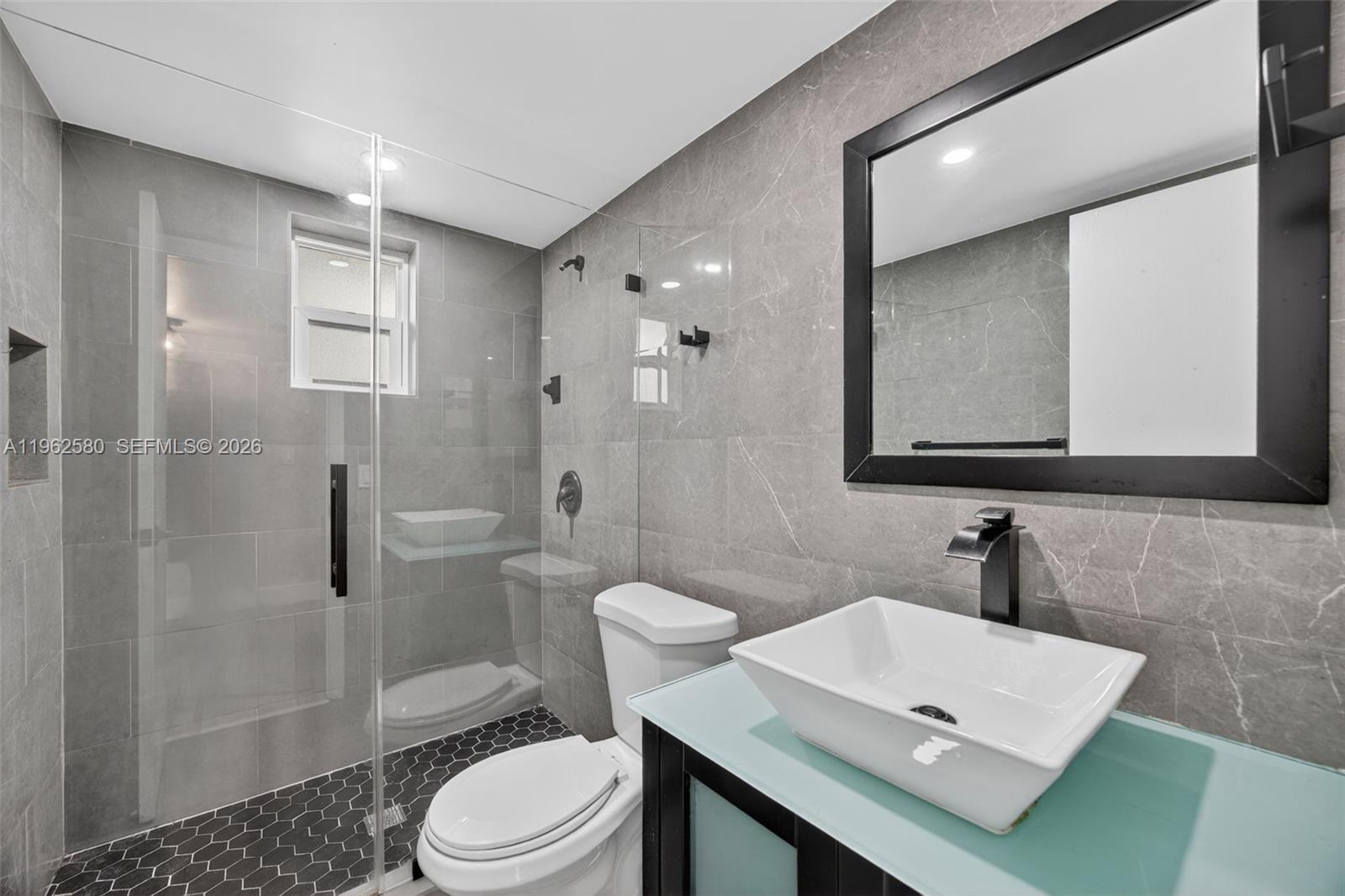 COURTYARDS AT KENDALL CON - Residential