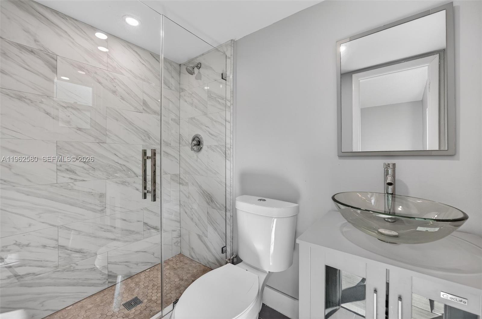 COURTYARDS AT KENDALL CON - Residential