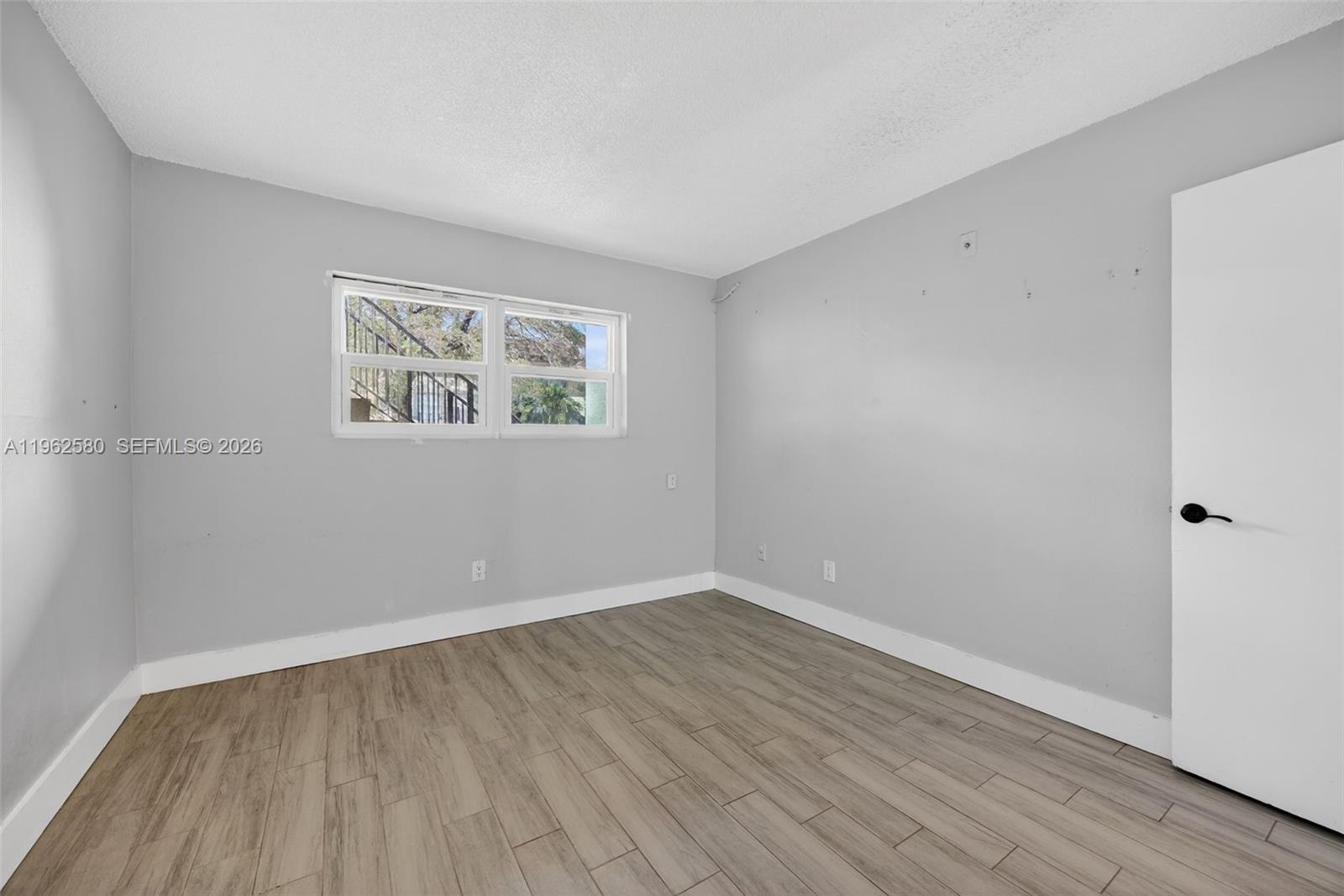 COURTYARDS AT KENDALL CON - Residential