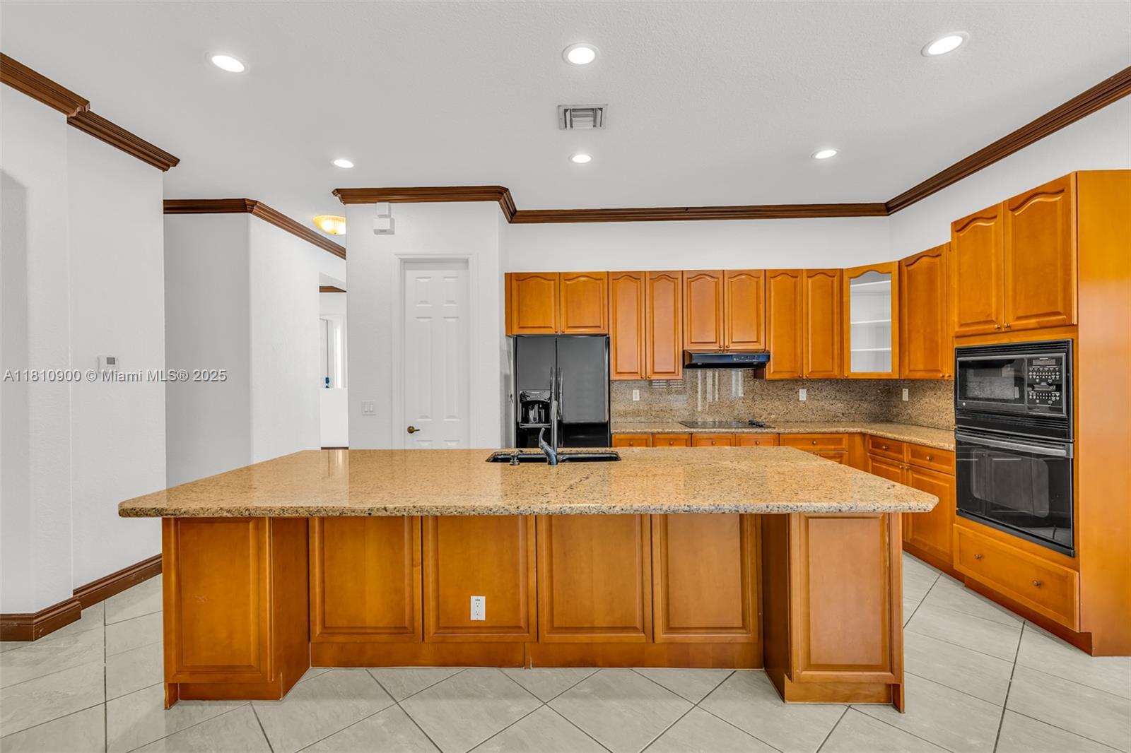 JOURNEYS END 2 - Residential Lease