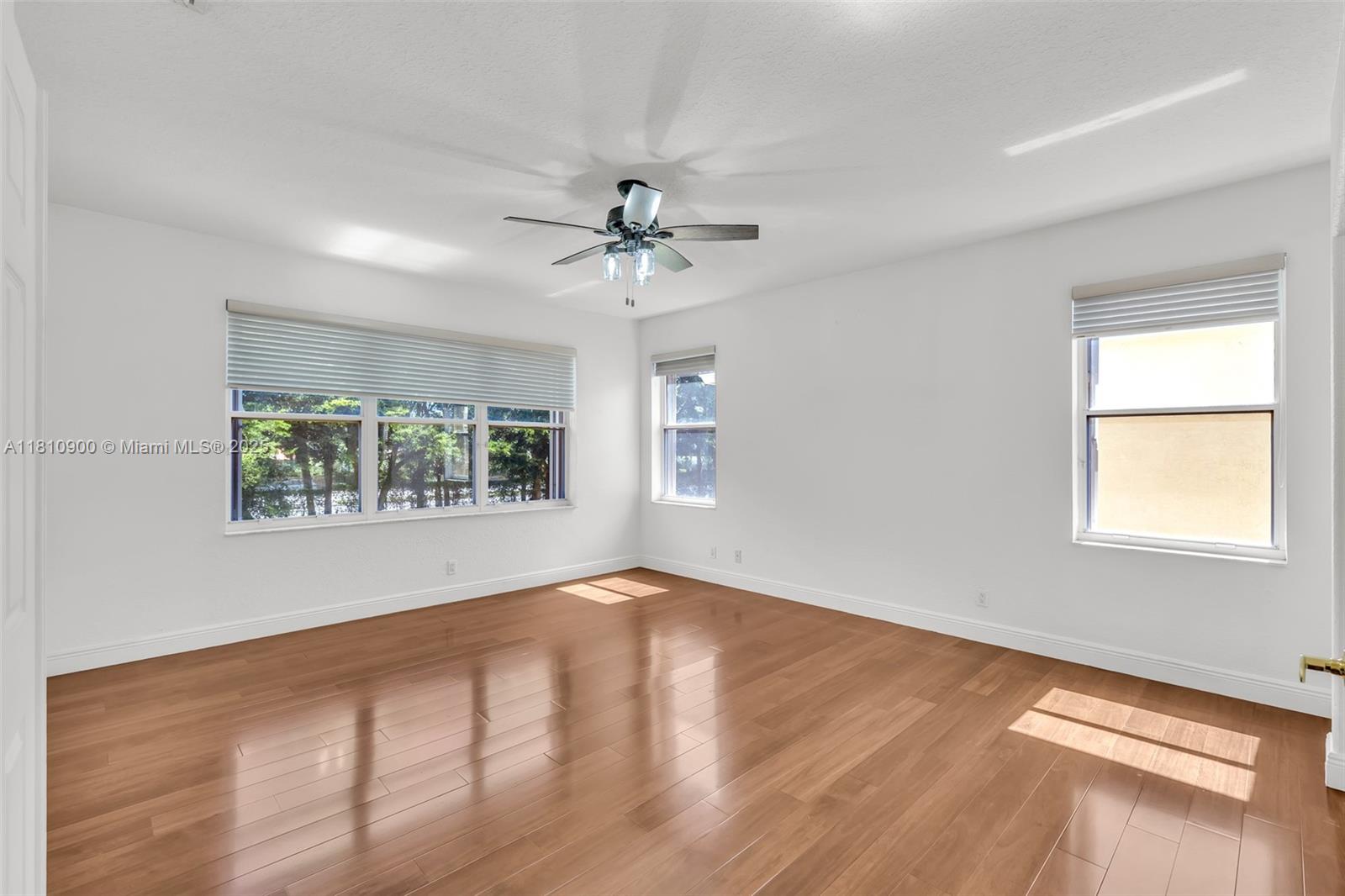 JOURNEYS END 2 - Residential Lease