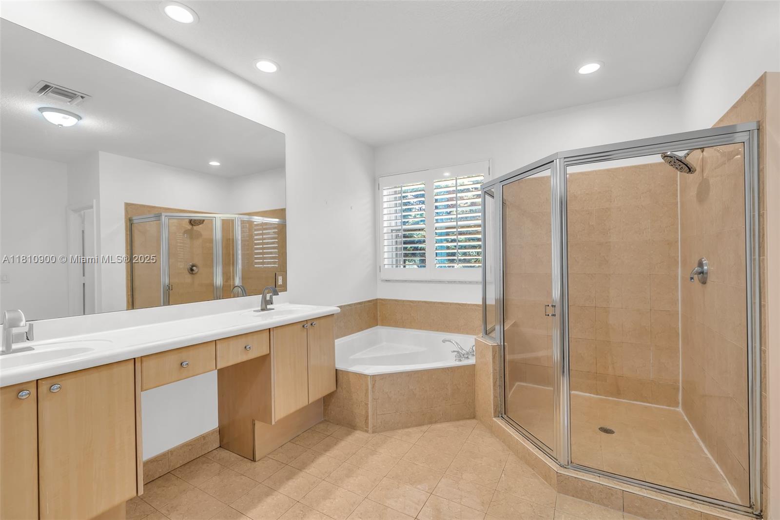 JOURNEYS END 2 - Residential Lease