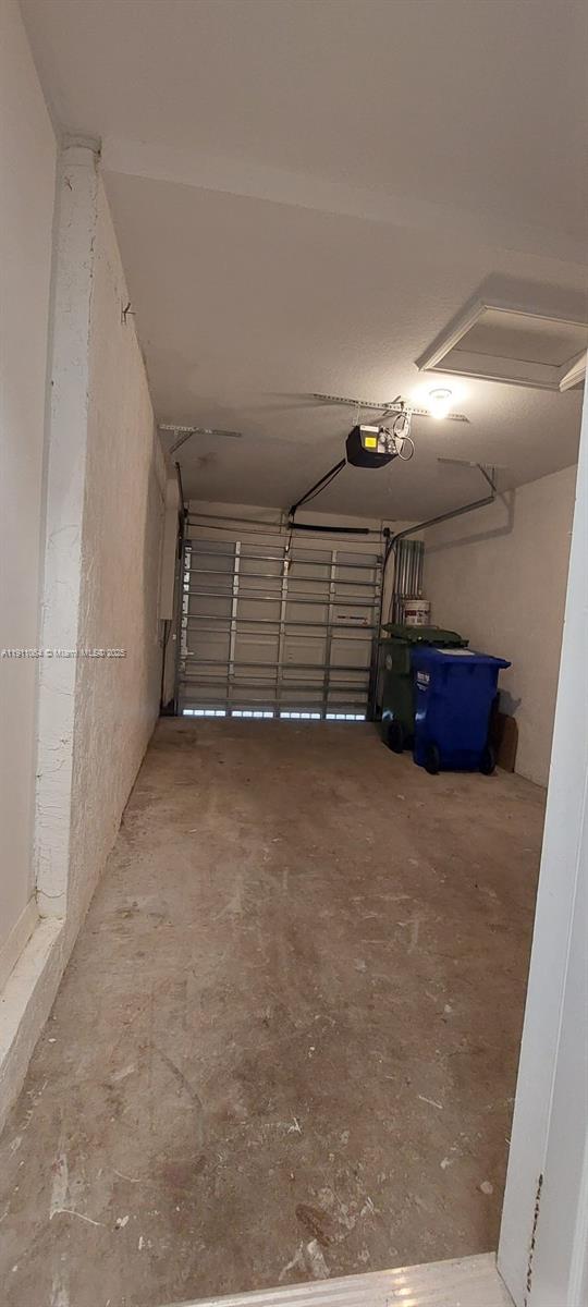 PEMBROKE ISLES 1 - Residential Lease