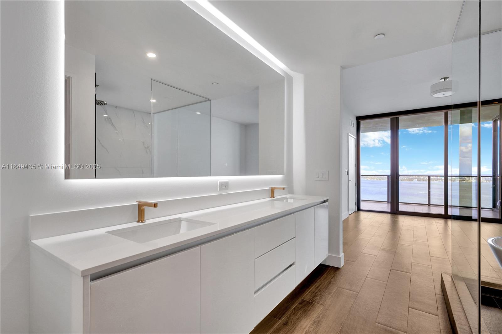 Aria Reserve - Residential Lease