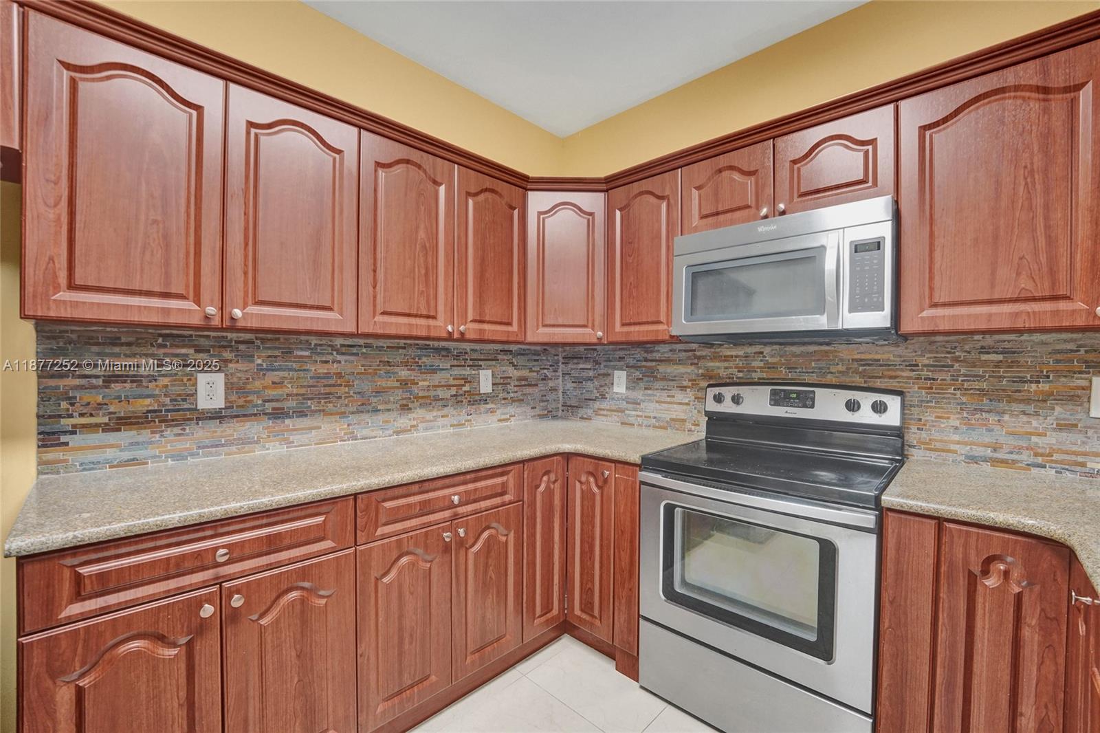 VILLAS AT CARMEL CONDO NO - Residential