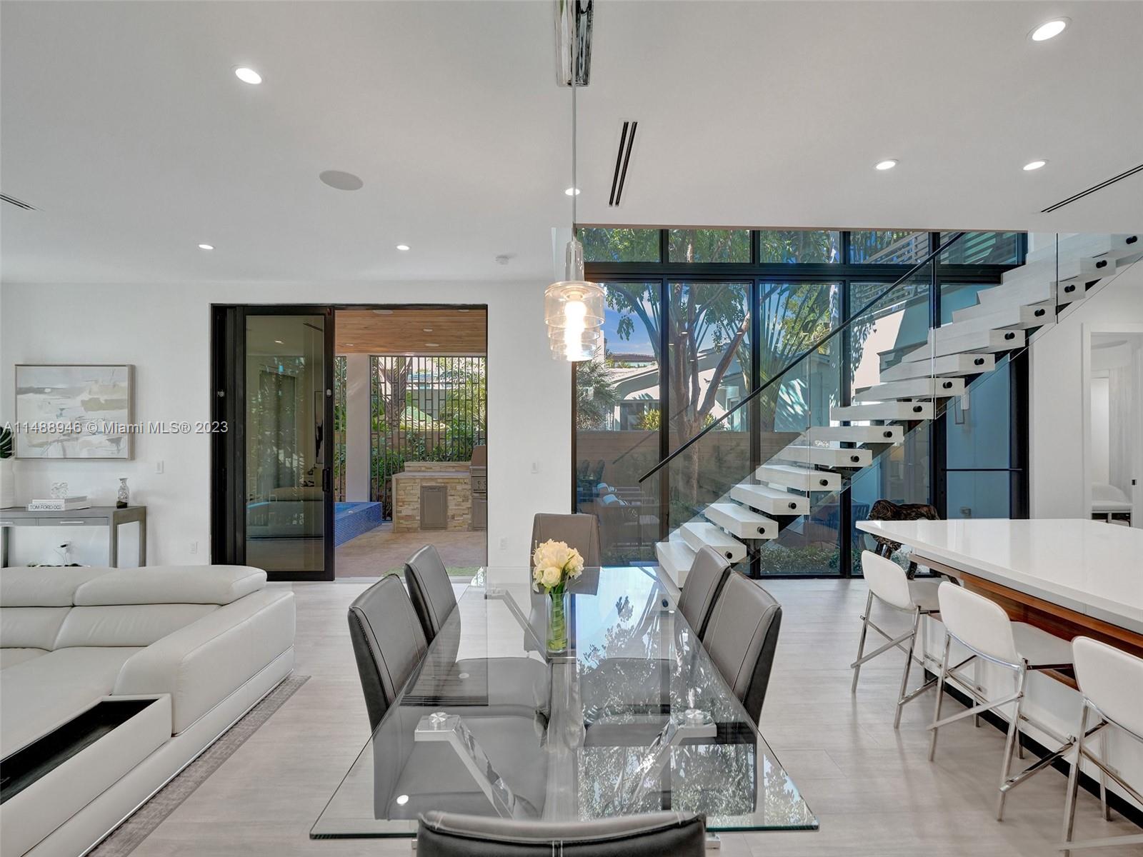 COLEE HAMMOCK - Residential