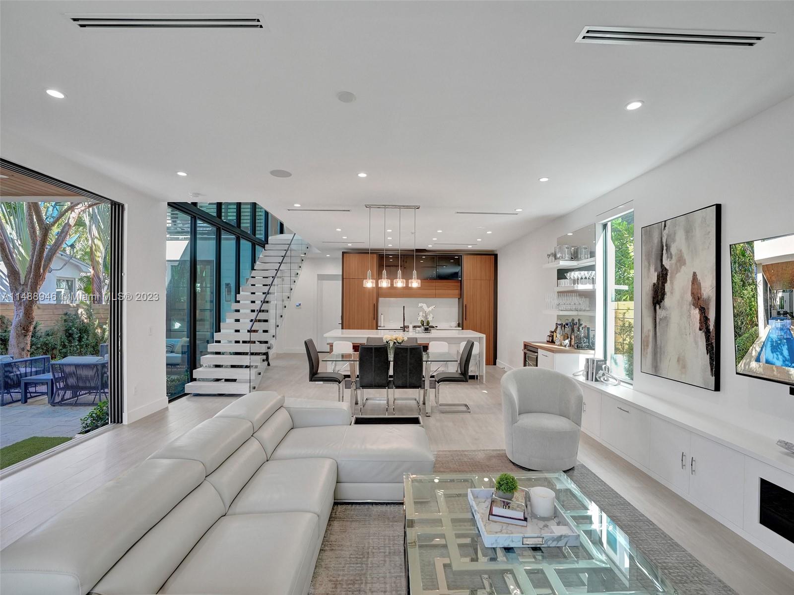 COLEE HAMMOCK - Residential