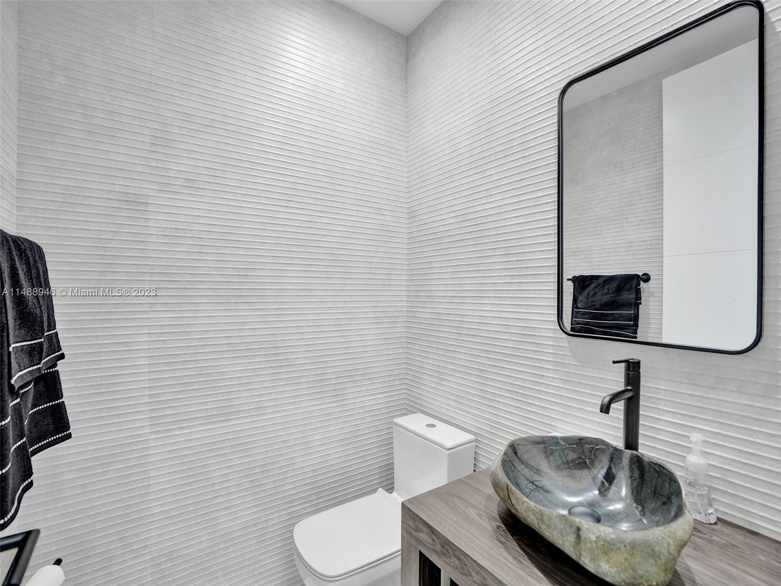 COLEE HAMMOCK - Residential