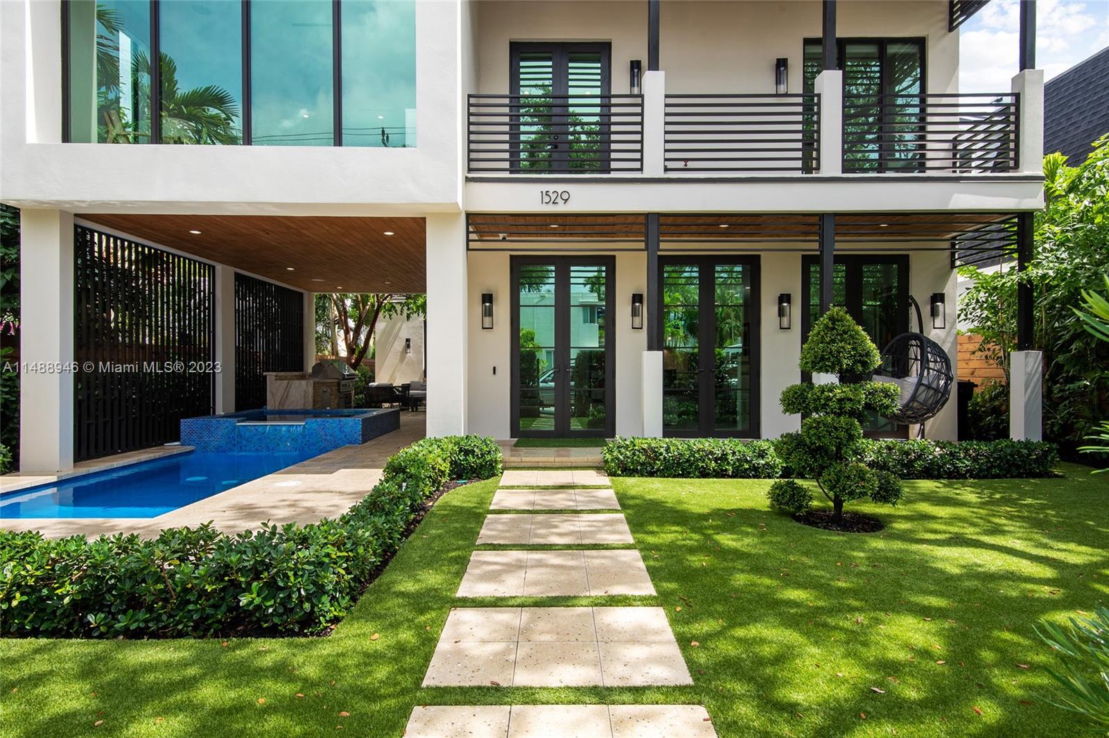 COLEE HAMMOCK - Residential