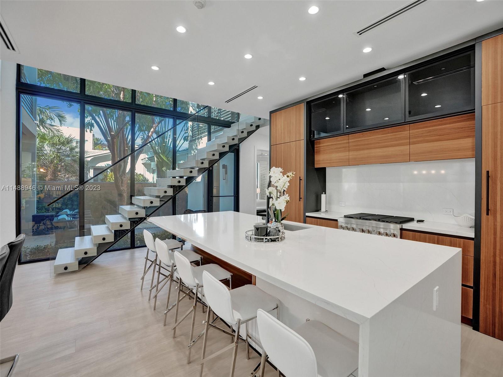 COLEE HAMMOCK - Residential