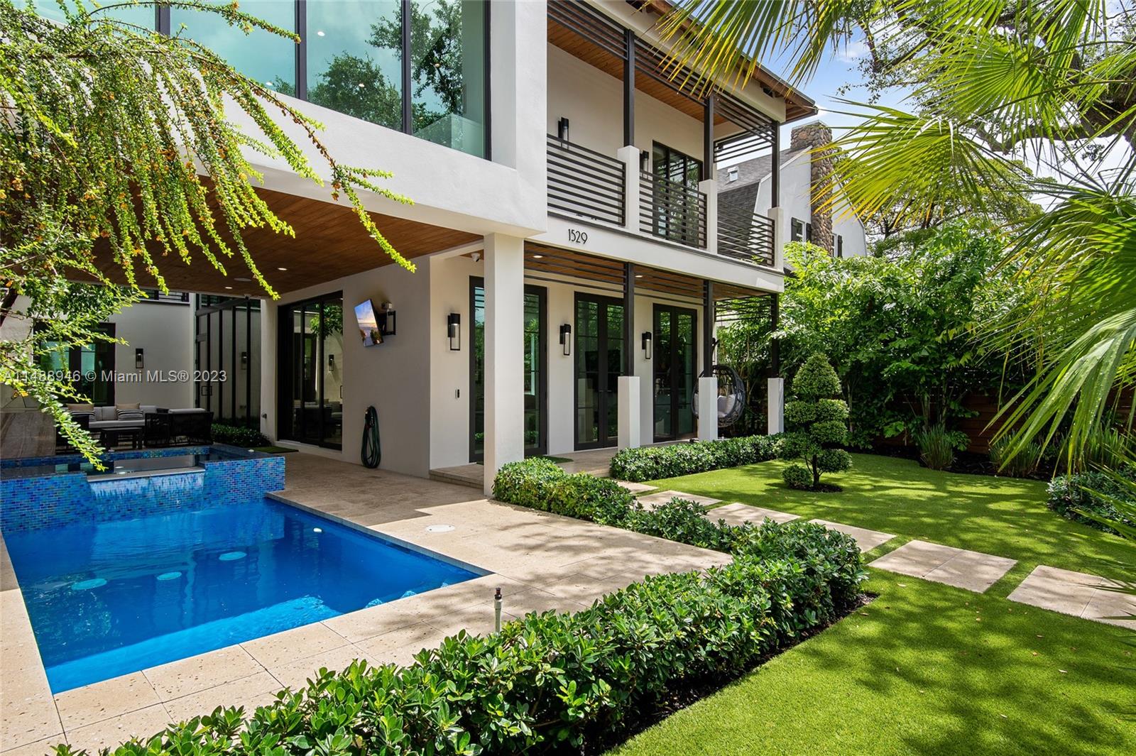 COLEE HAMMOCK - Residential