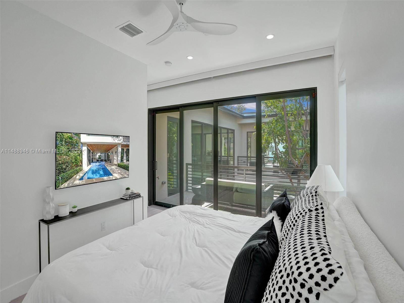 COLEE HAMMOCK - Residential