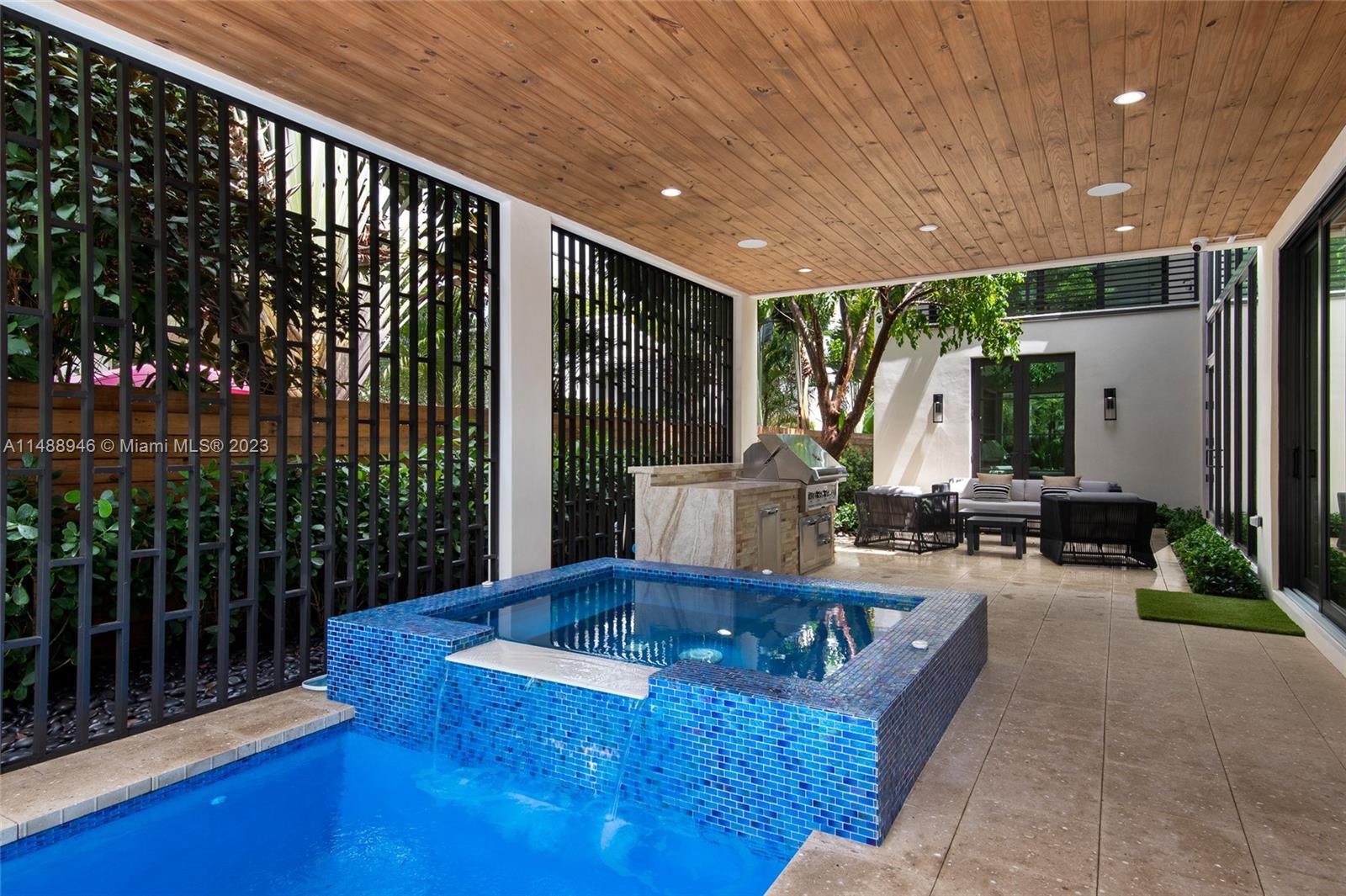 COLEE HAMMOCK - Residential