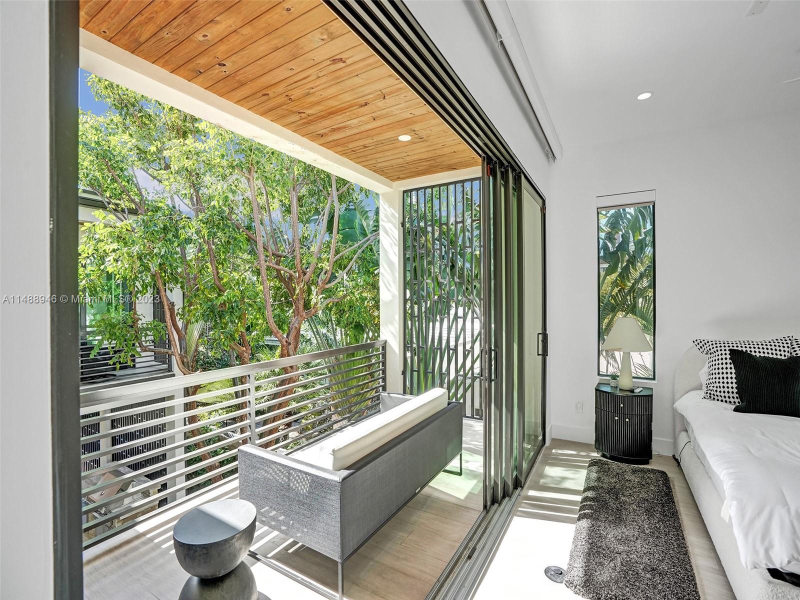 COLEE HAMMOCK - Residential