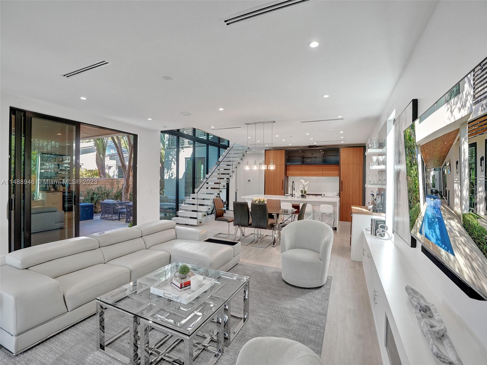 COLEE HAMMOCK - Residential