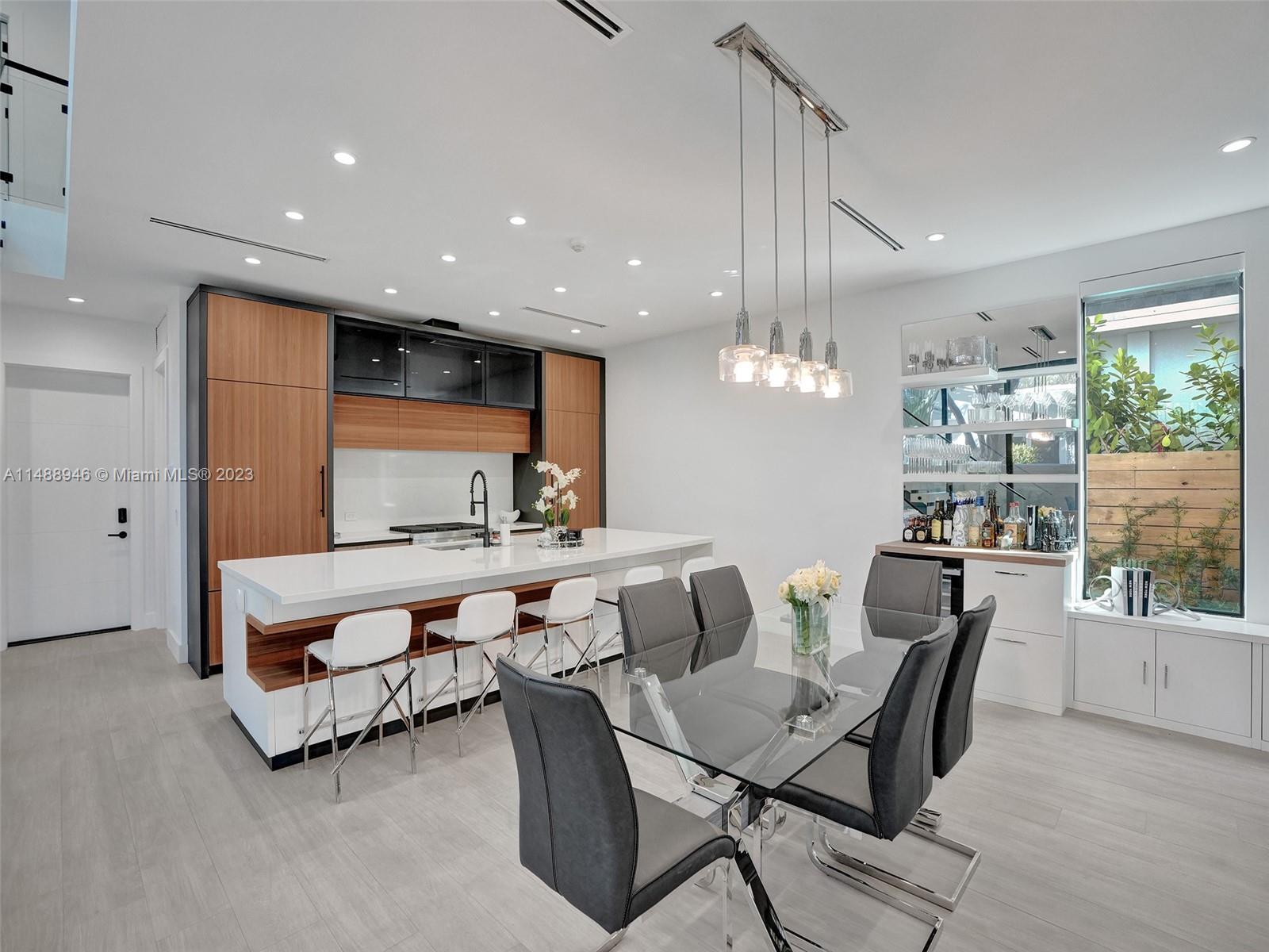 COLEE HAMMOCK - Residential