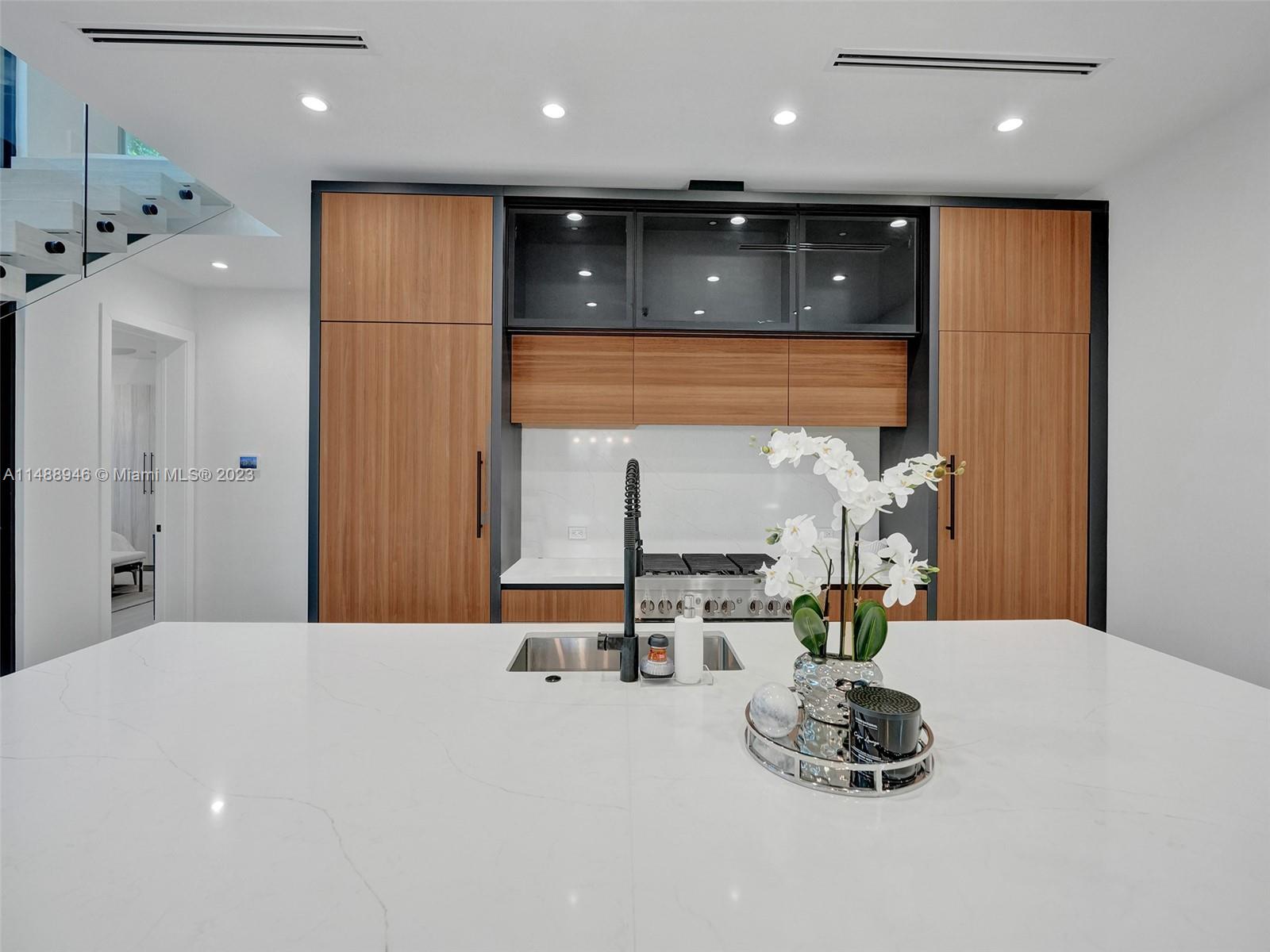 COLEE HAMMOCK - Residential