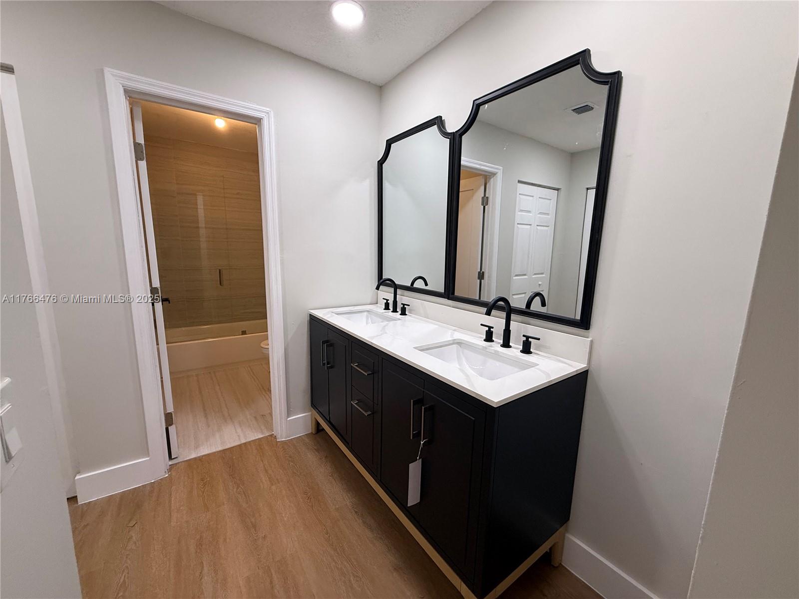 LAKES OF ACADIA UNIT 7 - Residential