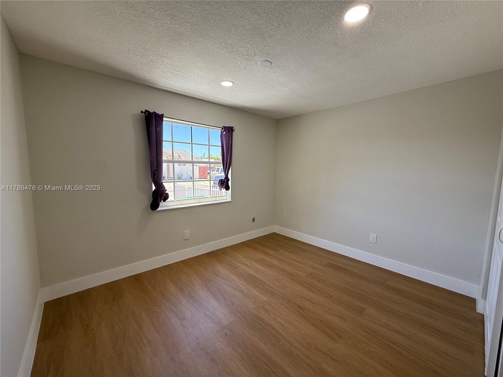 LAKES OF ACADIA UNIT 7 - Residential