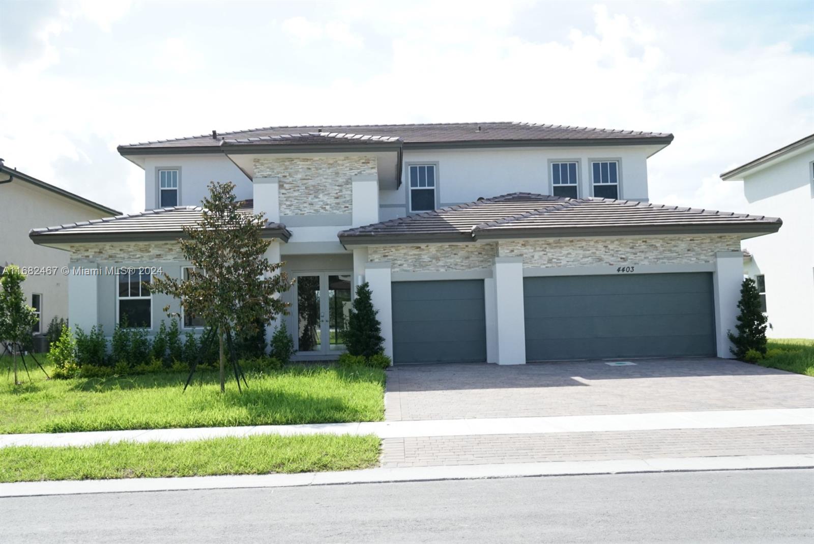 Crescent Ridge - Residential Lease